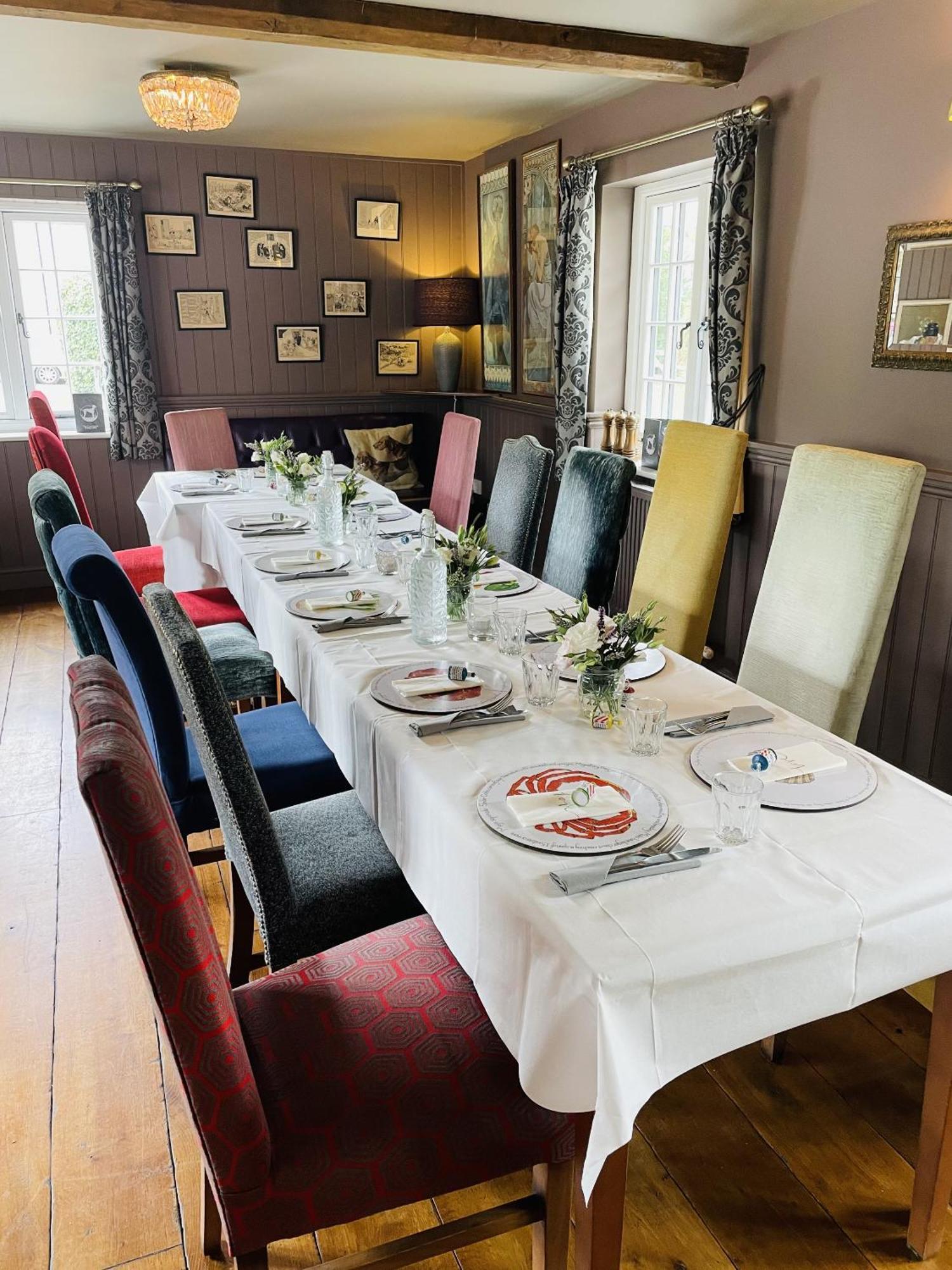 The Greyhound Inn Sydling St Nicholas ภายนอก รูปภาพ